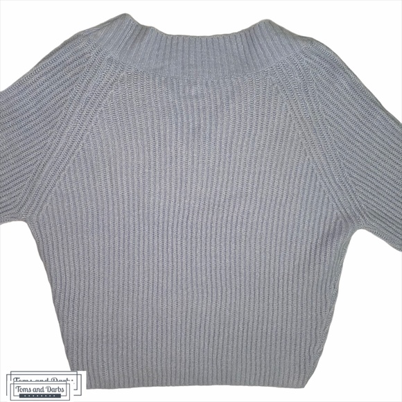 Garage Women's V Neck Knitted Sweater Blue - Picture 4 of 8